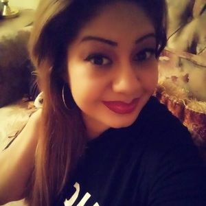 Meet your Posher, Korina